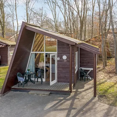 2 Bedroom Pet Friendly In Feriehus *