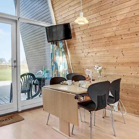 Feriehus 2 Bedroom Pet Friendly In Fredericia